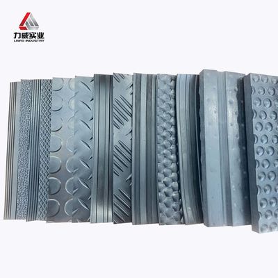 ورقة مطاطية ناعمة صممت معالجة الزيت مقاومة للكشط 20mm 25mm سميكة